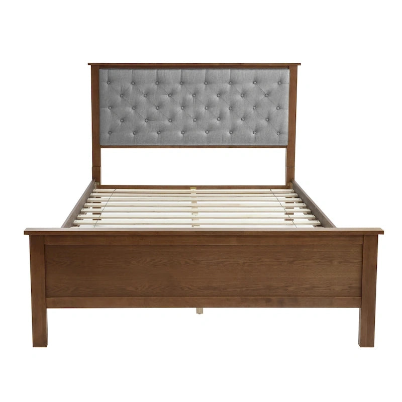 Tête de lit capitonnée grise et pied de lit en bois pour grand lit
